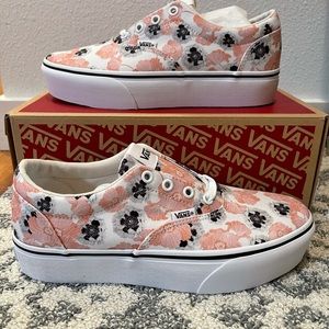 Vans Doheny platform floral size 7 & 8